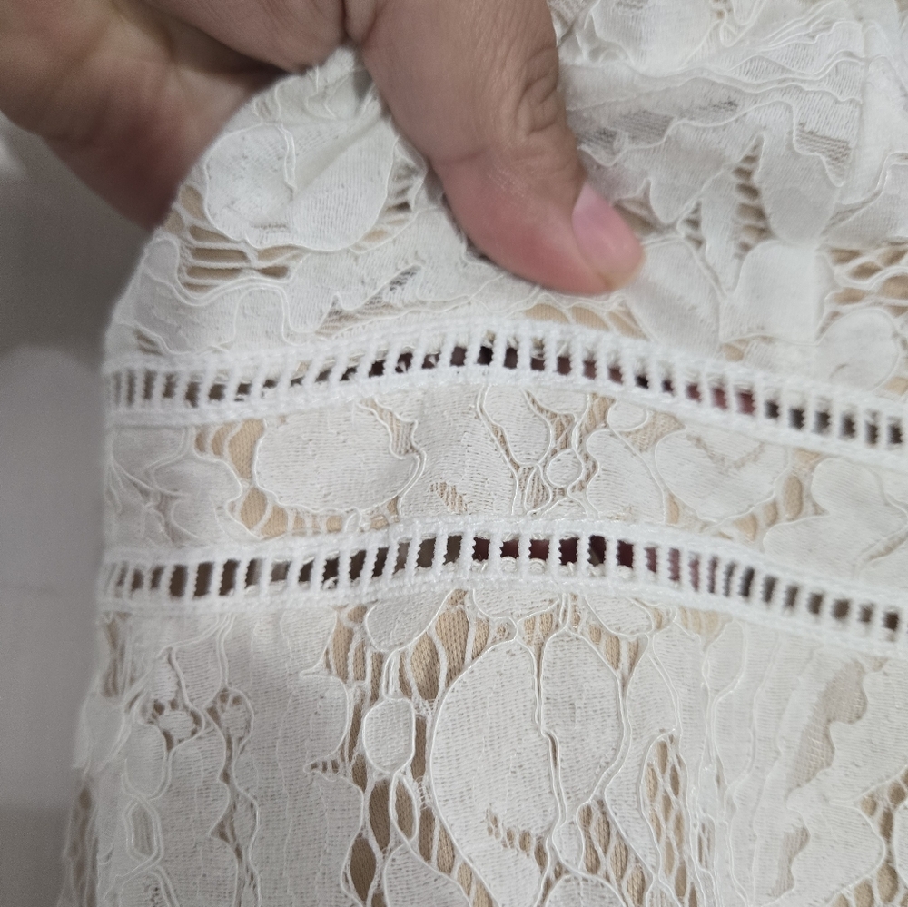 Aakaa Ivory Lace Jumpsuit Graduation/Brides - Picture 7 of 16